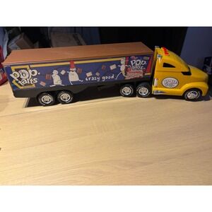 Vintage Kellogg's Pop-Tarts Road Rippers Semi Truck Toy Trailer Lights